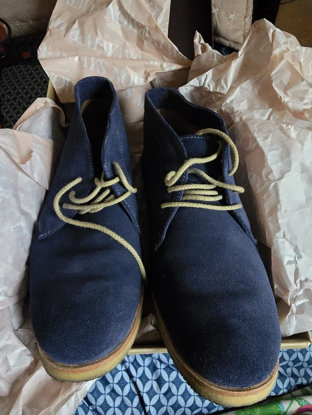 Johnston & Murphy Navy Suede Chukka Boots